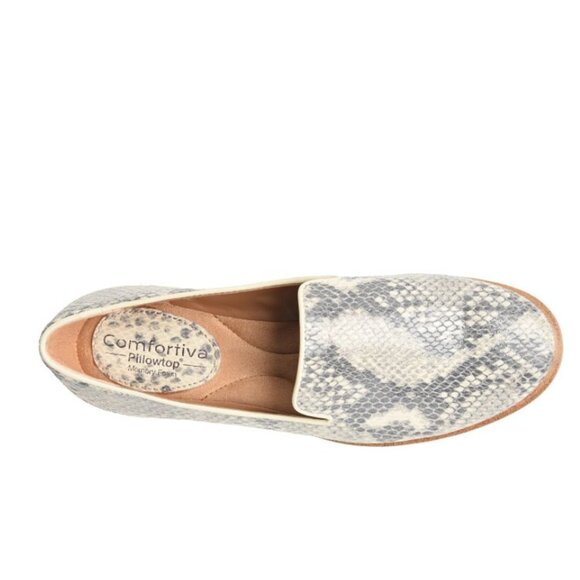 NEW COMFORTIVA Leather Ryen Comfort Slip On Sneakers women snake details 7253m0 - Picture 7 of 11